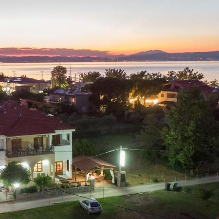 Philoxenia Hotel Принос Экстерьер фото